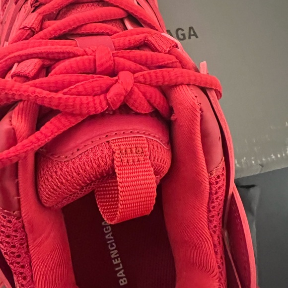 Balenciaga Low - Top Sneakers - Picture 4 of 13